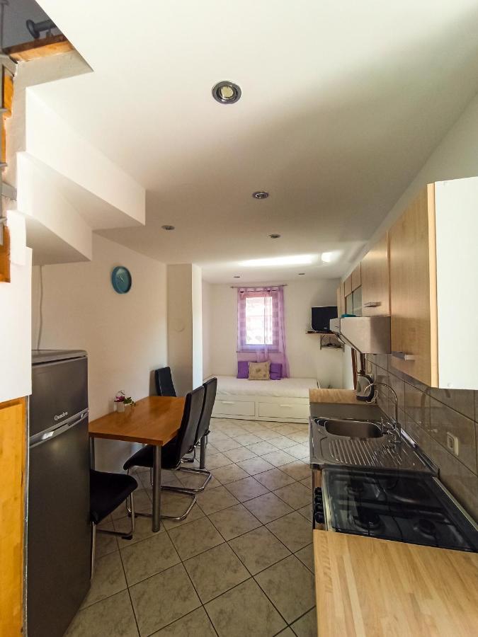 Apartments By The Sea Martinscica, Cres - 14334 Esterno foto