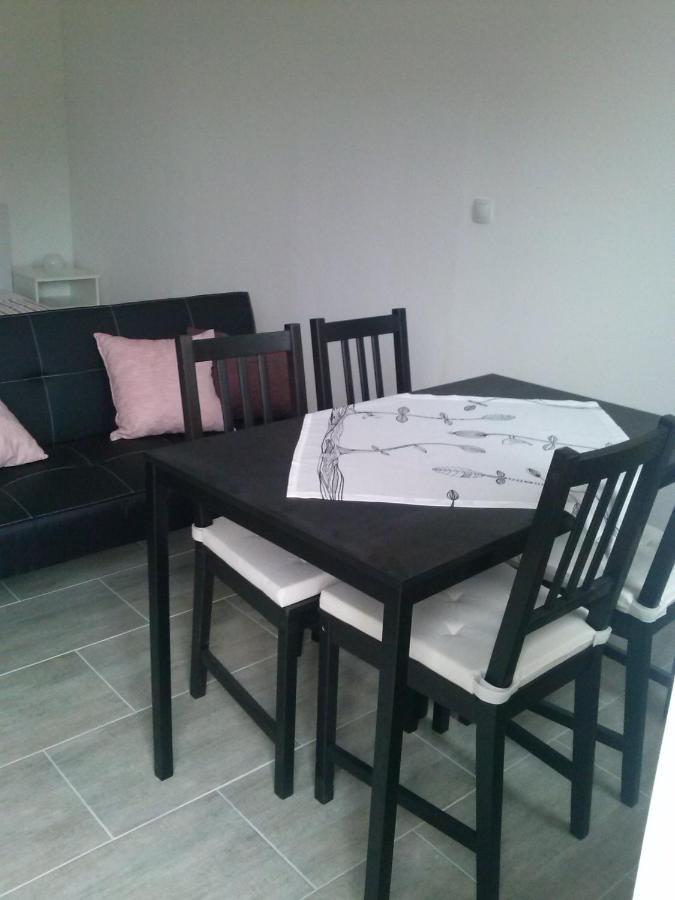 Apartments By The Sea Martinscica, Cres - 14334 Esterno foto